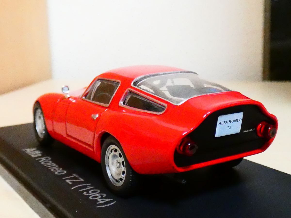 国産名車コレクション 1/43 アルファロメオ TZ 1964 赤 アシェット 旧車 クラシックカー ミニカー ＴＡ_画像2