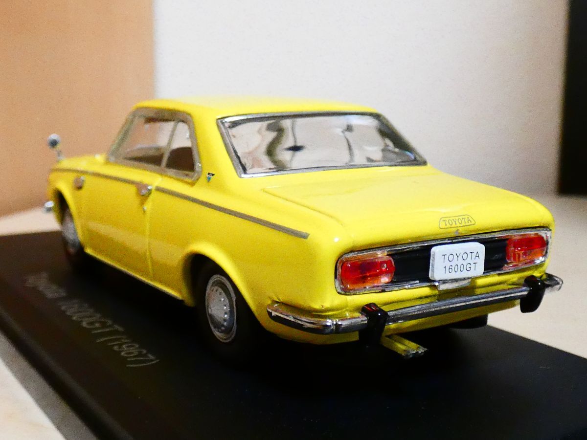 国産名車コレクション 1/43 トヨタ 1600GT 1967 黄色 ② アシェット 旧車 クラシックカー ミニカー ＴC_画像2