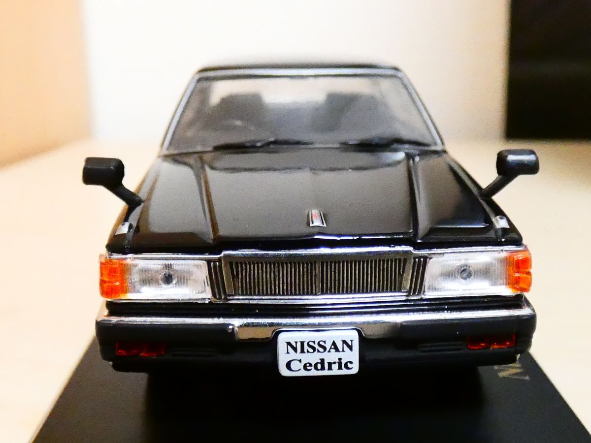 国産 名車コレクション 1/43 日産 セドリック 430 1979 黒 アシェット 旧車 クラシックカー ミニカー ＴDの画像3