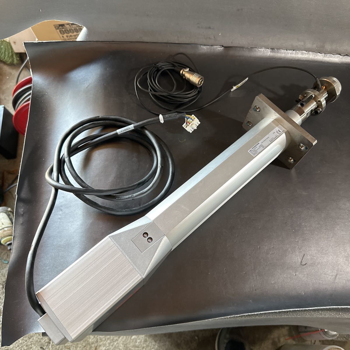 電動シリンダ EZ-limo EZCIIシリーズ EZCM6E020MK 動作品 現状 電動シリンダ EZ-limo EZCIIシリーズ EZCM6E020MK 動作品 現状