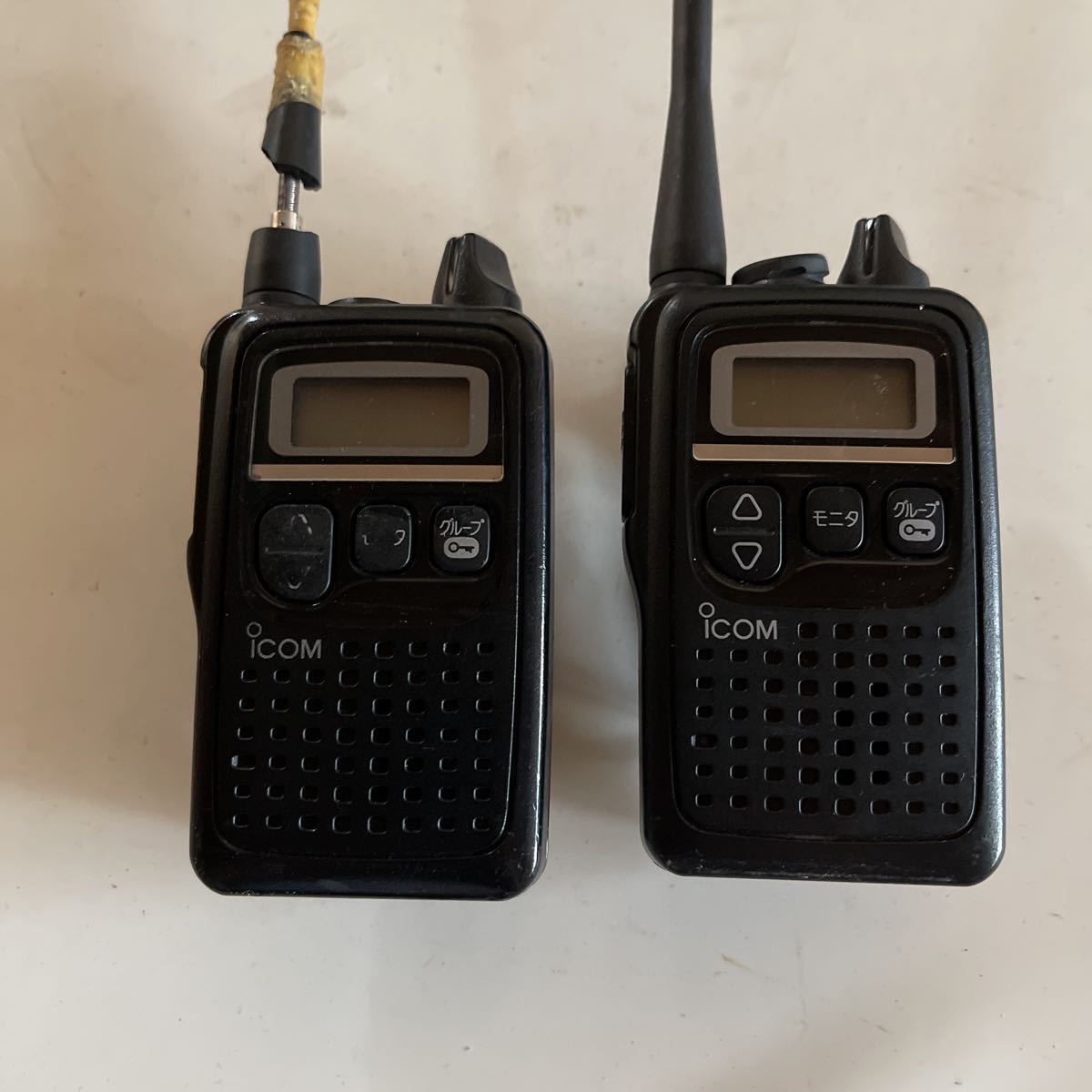 「B404」ICOM 特定小電力 ハンディ 無線機 IC-4300L 動作未確認　ジャンク出品　2点セット