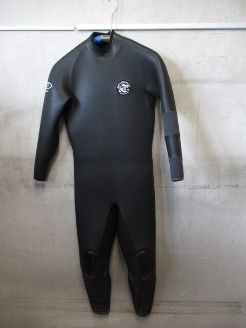  World Dive ワールドダイブ ウェットスーツ 着丈140㎝ ダイビング用品 管理6R0314R-奥の画像1