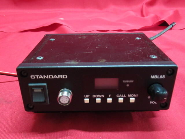 STANDARD スタンダード 特定小電力無線電話装置 MBL88 同時通話無線機 管理6R0301G-D5の画像1