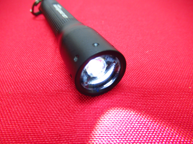 美品 レッドレンザー LED LENSER LEDライト ハンディライト ペンライト P3 AFS 管理6E0302I-B03_画像5