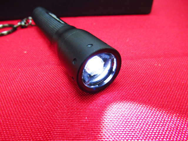 美品 レッドレンザー LED LENSER LEDライト ハンディライト ペンライト P3 AFS 管理6E0302J-B03_画像6