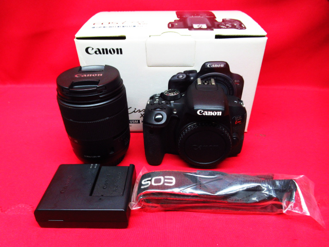 Canon キャノン EOS Kiss X9i レンズキット EF-S18-135mm 一眼レフカメラ 充電器 ストラップ 元箱付属 管理6B0311A-A1