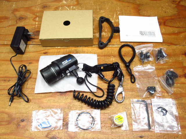 Fisheye フィッシュアイ FIX NEO 1200 DX LIGHT 水中ライト 本体 スキューバ ダイビング アクセサリー ライト ジャンク 管理6SS0329B-C08の画像1