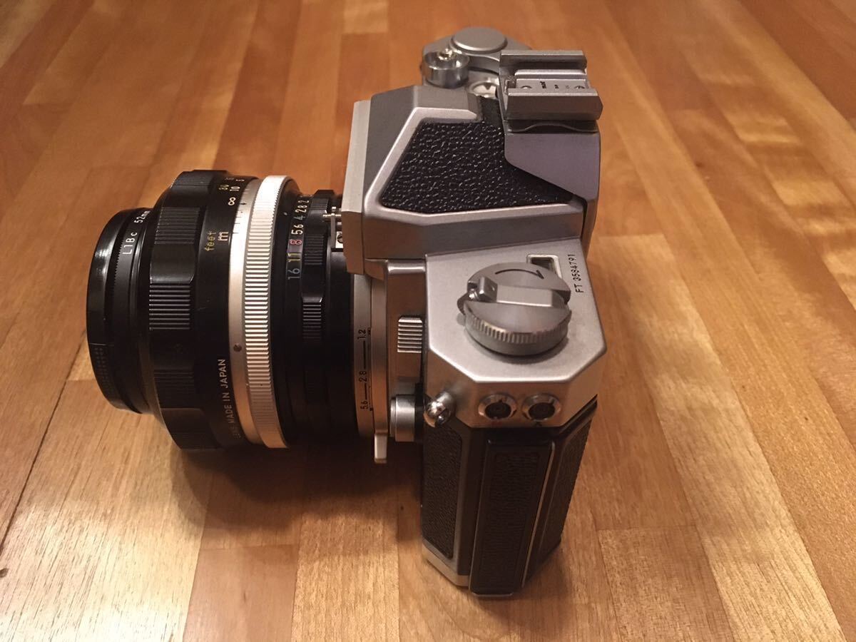 【一眼レフカメラ 動作確認済】Nikomat FTN Nikon 大口径レンズ F1.2 ニコマート ニコン バッテリー/レンズキャップ 付 NIKKOR-S 55mm f1.2_画像6
