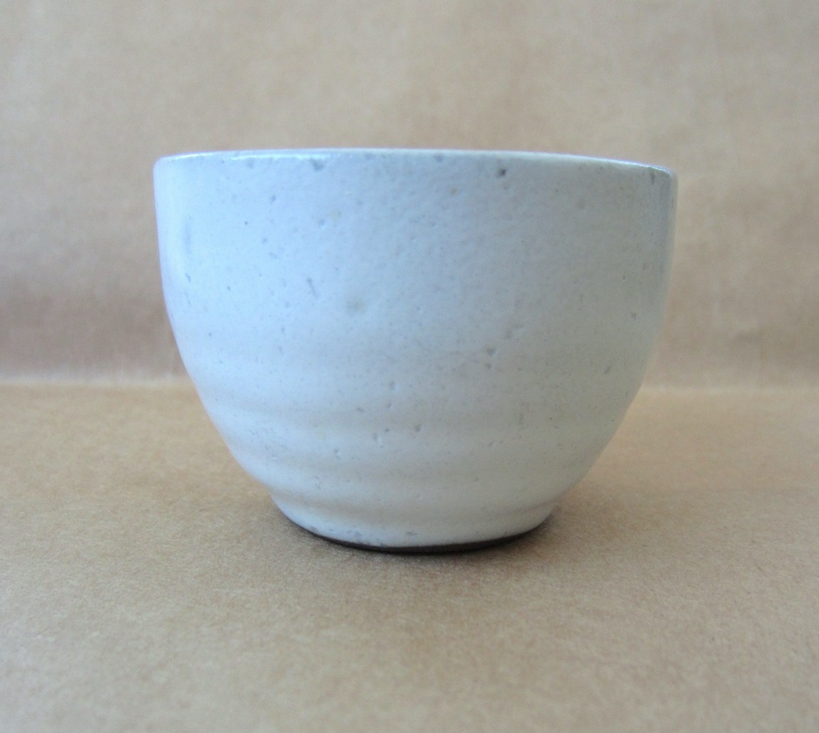 即決あり♪未使用★ 白 おちょこ 猪口 SAKE CUPの画像2