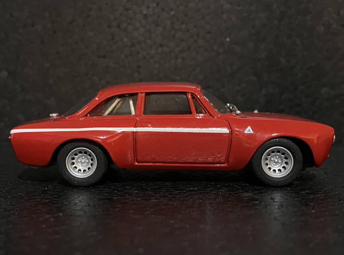 1/43 Alfa Romeo Giulia GTA 1300 Junior 1966 ◆ アルファ ロメオ ジュリア GTA 1300 ジュニア 1966 ◆ プロジェットK _画像5