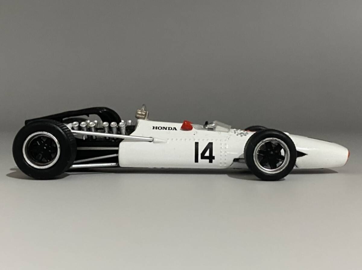 1/43 Honda RA300 1967 John Surtees #14 ◆ 1位 1967 Italian Grand Prix - Monza ◆ ホンダ RA273E 2991cc V12 - DeAgostiniの画像8