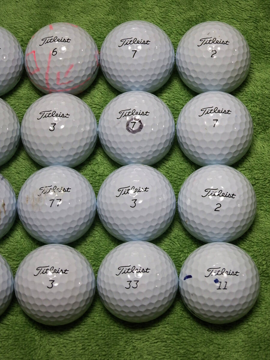 １円～送料無料 タイトリスト プロV1 24個　ロストボール　Titleist　prov1 ゴルフボール_画像3