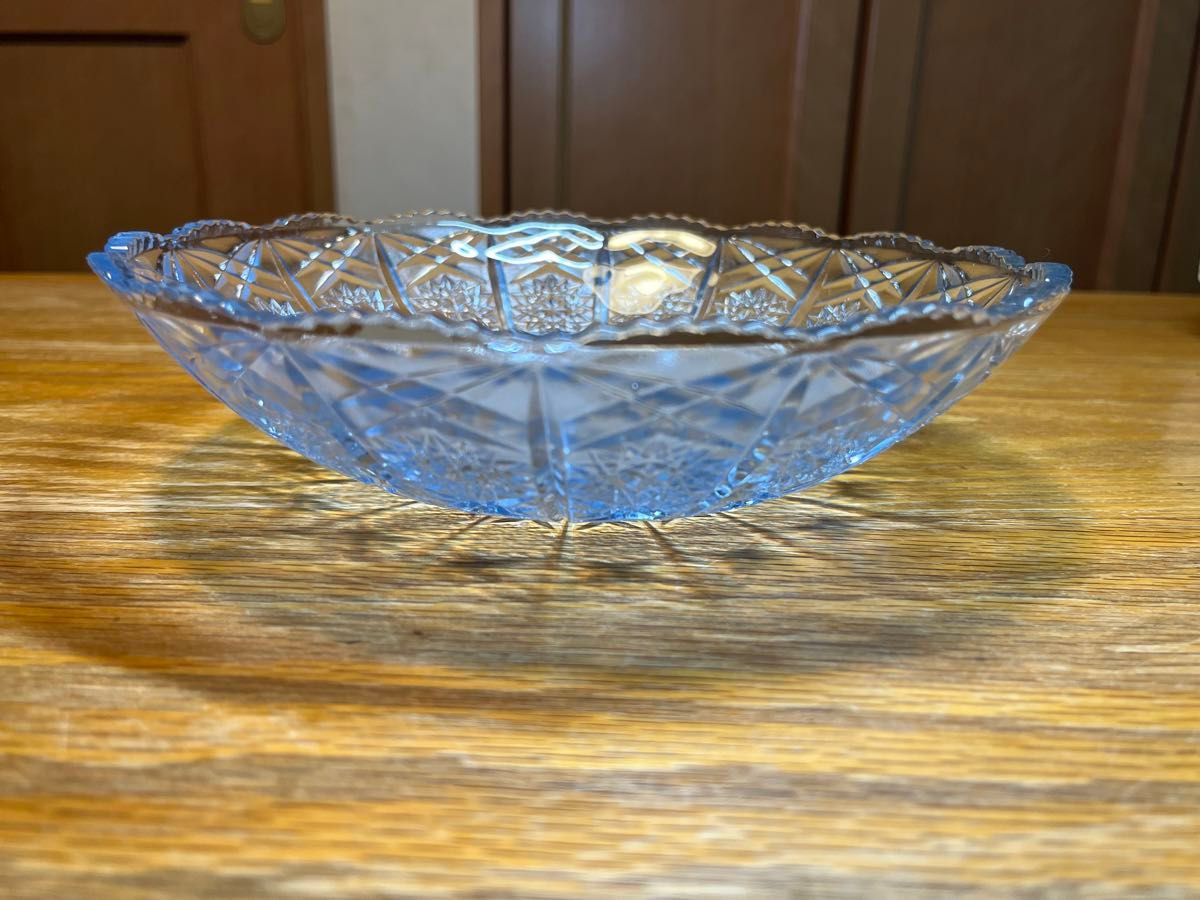 カットガラス　 ボウル レトロ 工芸ガラス クリスタルガラス 深皿　 アンティーク
