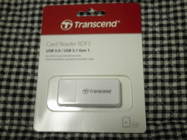 Transcend CARD READER USB3.0 (SD/SDHC UHS-I/SDXC UHS-I/microSDXC UHS-I OK) WHITE TS-RDF5Wの画像1