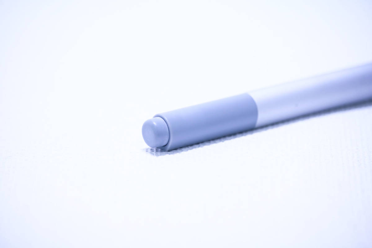 【即配・送料無料】Microsoft 純正品 軽量×高性能 Surface pen EYV-00015 動作確認済_画像4