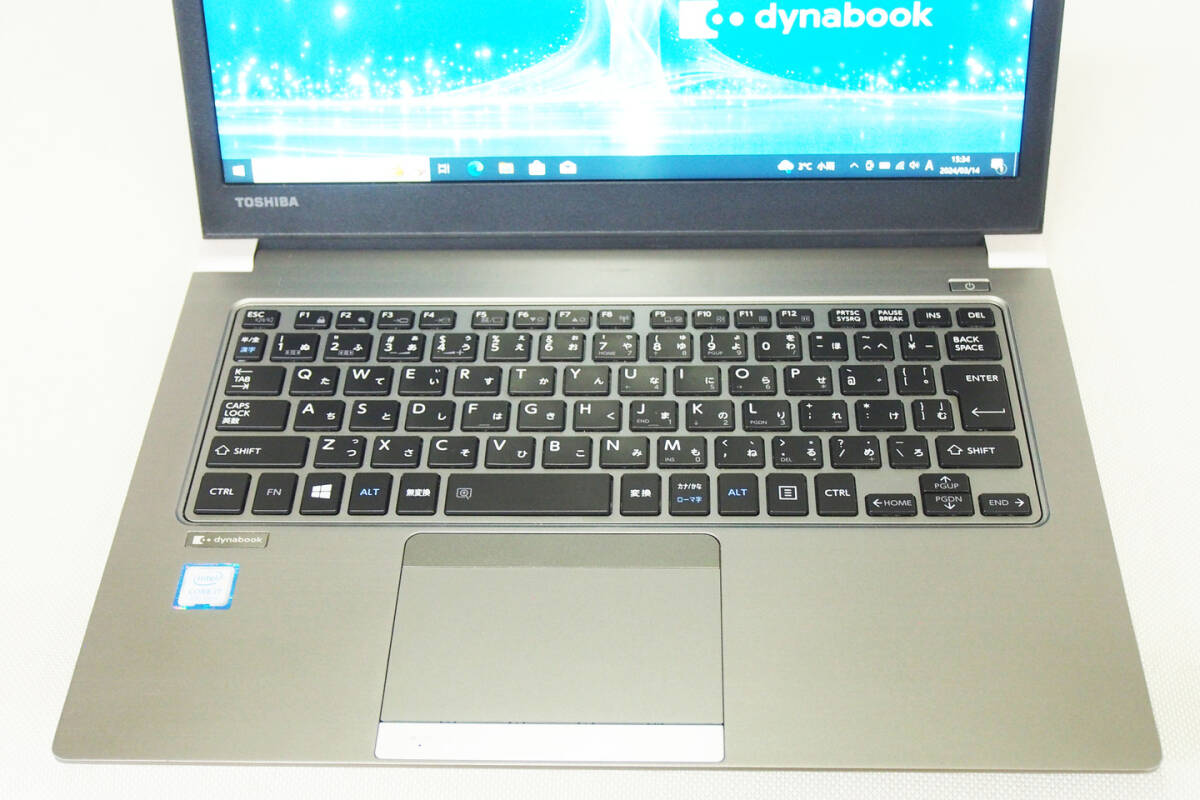 【1円～】バッテリー良好 Corei7 dynabook RZ63/MS i7-8550U RAM8G SSD256G 13.3インチFHD カメラ Bluetooth Win10Pro 2019/9製_画像2