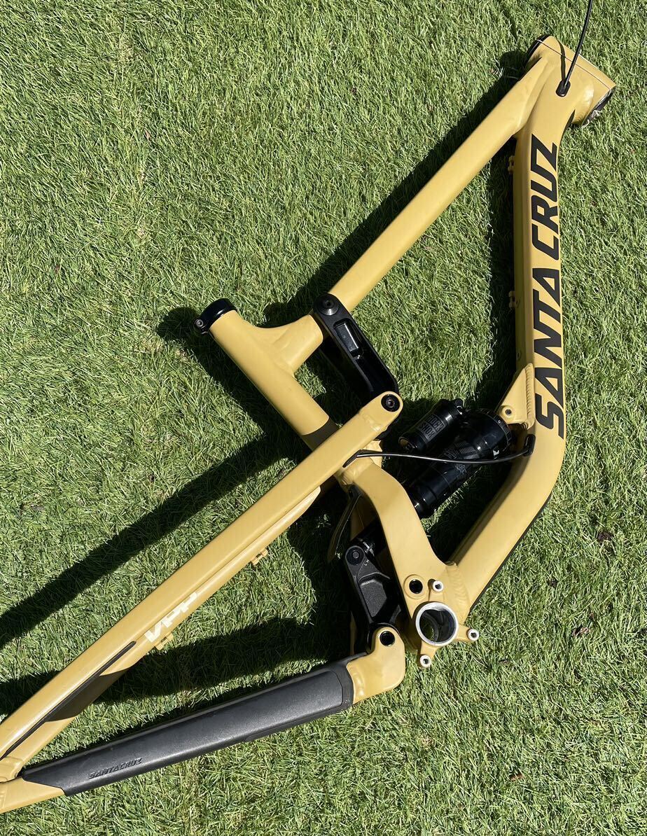 SANTACRUZ NOMAD 27.5インチ アルミフレーム サイズＳの画像1