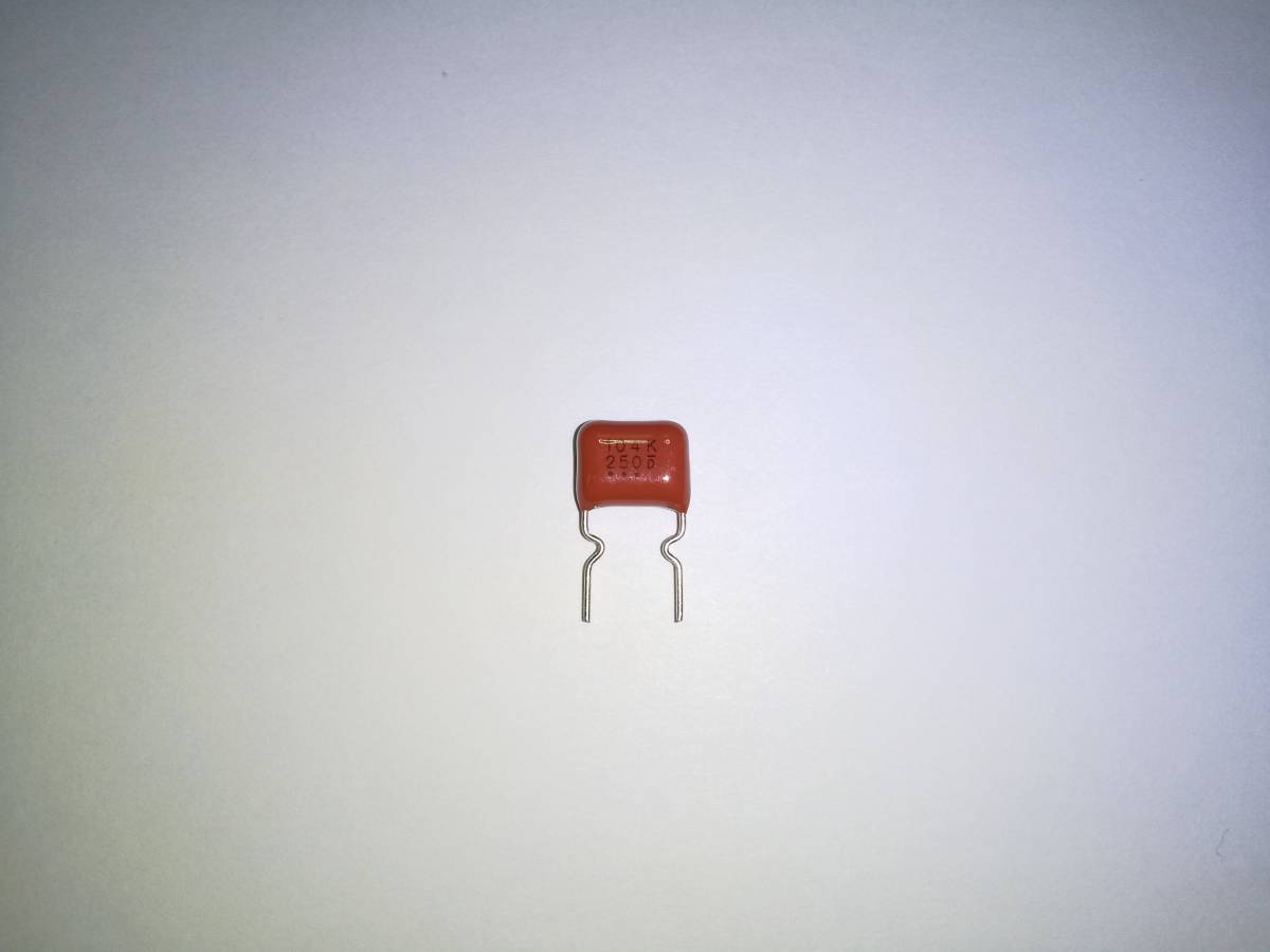 パナソニック　フィルムコンデンサー　250V　0.1μF　10個_横：９×縦：８×厚み：４mm