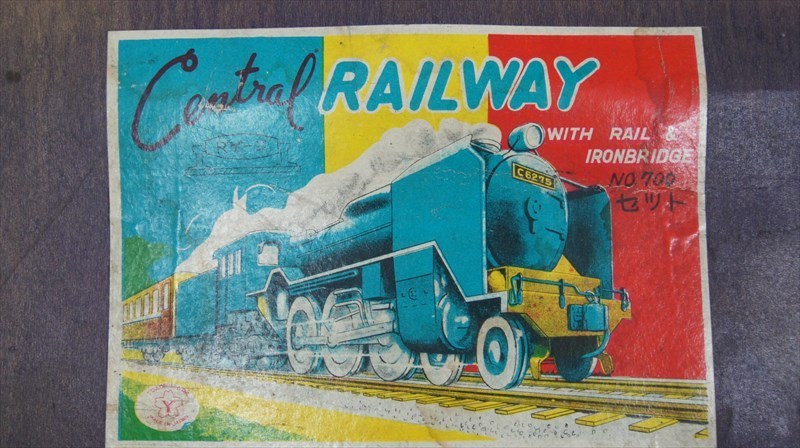 米澤玩具 Central RAILWAY Rゲージ No.700セット 当時物 蒸気機関車 列車 ブリキ ゼンマイ式 箱付き 雑貨_画像7