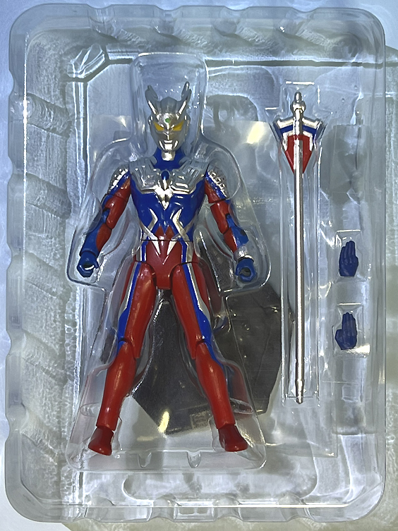 中国販売品 ウルトラマン 可動フィギュア (ブレーザー 中国販売品 ウルトラマン 可動フィギュア (ブレーザー