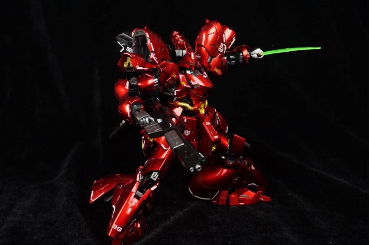 RG サザビー 全塗装済み　完成品 _画像1