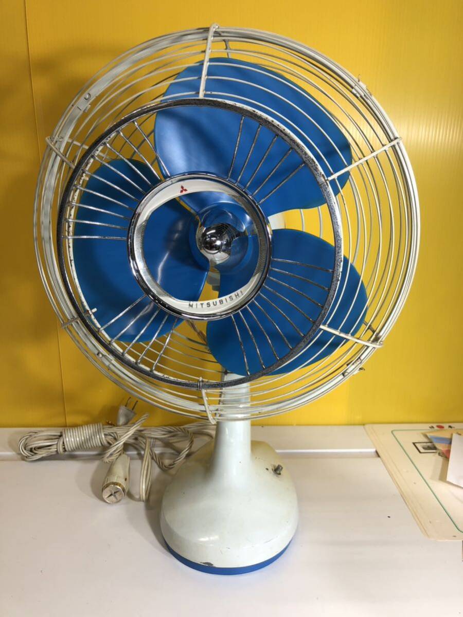 [ present condition goods ] Mitsubishi 30cm small eyes .NE* electric fan * collection * antique * electrical appliances * electric fan * Mitsubishi Electric * Showa Retro * used * defect have * box attaching 