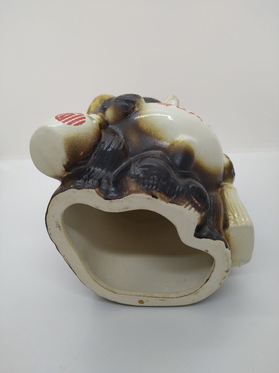 信楽焼　たぬきの置物3 約20cm 縁起物 狸 置物 商売繁盛 タヌキ たぬき インテリア 陶器 オブジェ_画像6