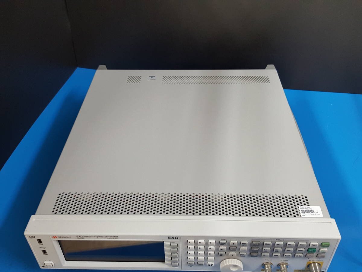 [NBC] Keysight N5172B RFベクトル信号発生器 9kHz - 6GHz Signal Generator, Opt. 506 022 099 1EA 653 UNV 431 (中古 1711)_画像3