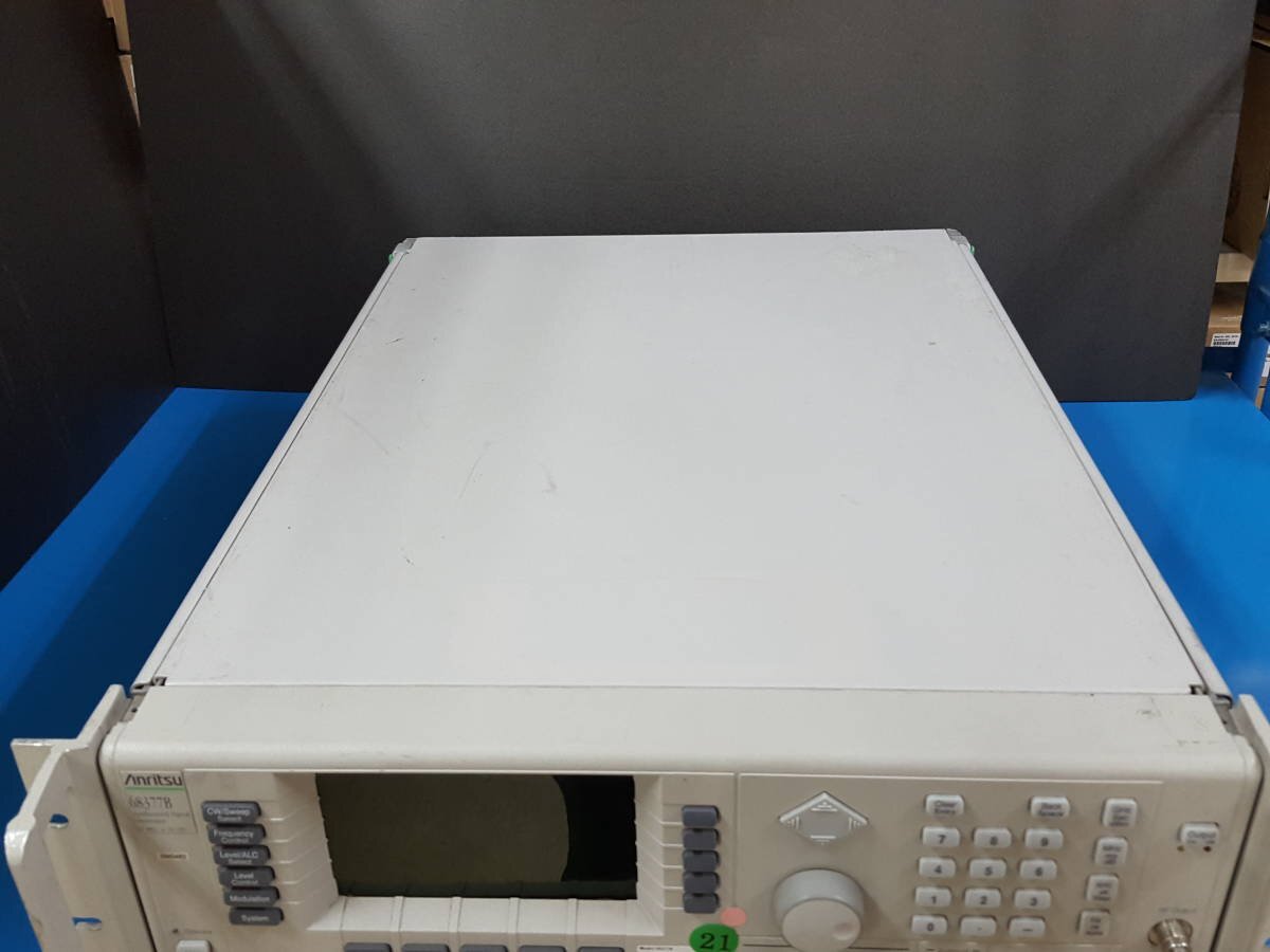 [NBC] Anritsu 68377B シンセサイズド信号発生器 (Opt. 1) 10MHz - 50GHz Synthesized Signal Generator (中古 1615)_画像4