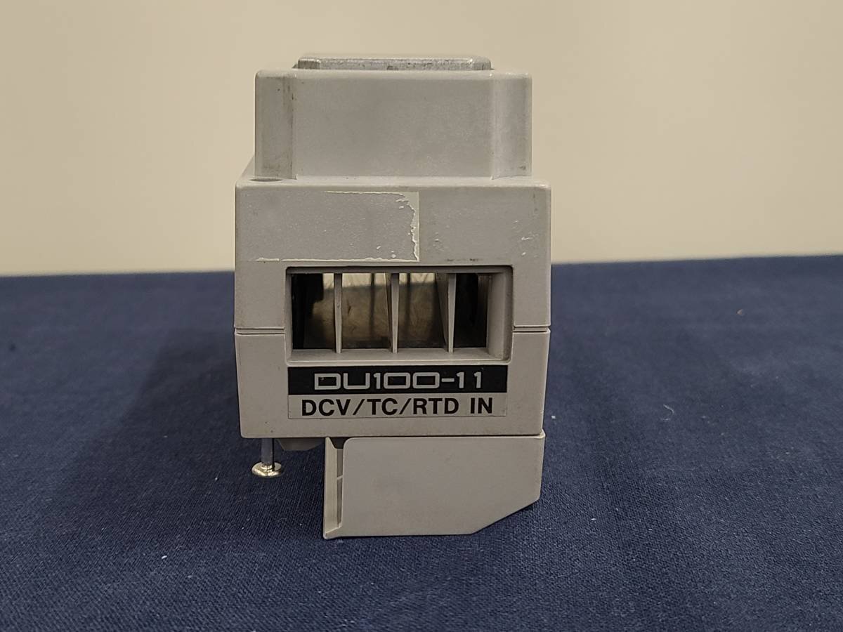 ☆在庫処分セール☆ YOKOGAWA DU100-11 ユニバーサルモジュール ☆在庫処分セール☆ YOKOGAWA DU100-11 ユニバーサルモジュール