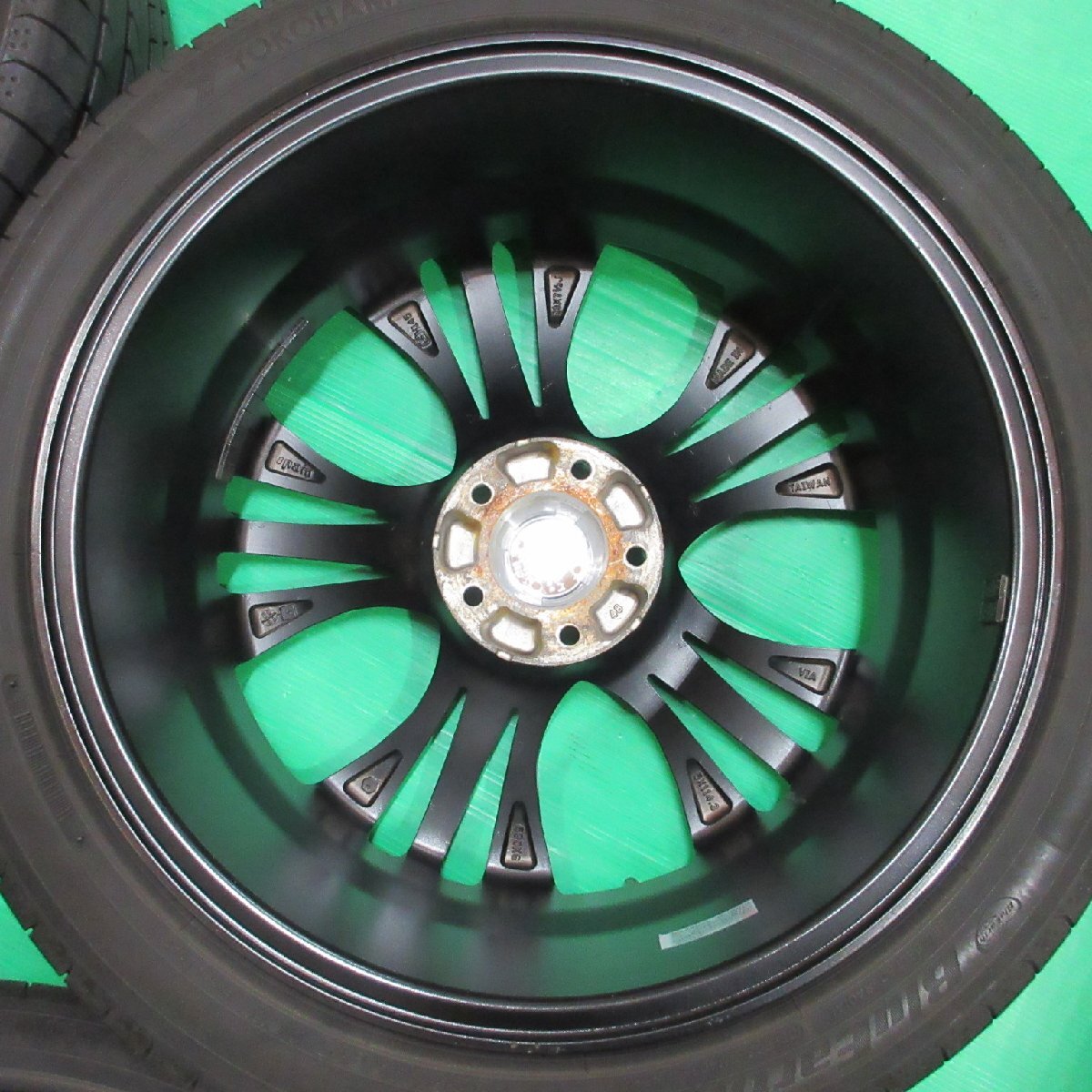 エスティマ 225/45R19 バリ山夏タイヤ 80-85%山 ヨコハマBluEarth RV-02 4本 5穴PCD114.3 7.5J +48 エルグランド エリシオン C-HR 中古新潟の画像4