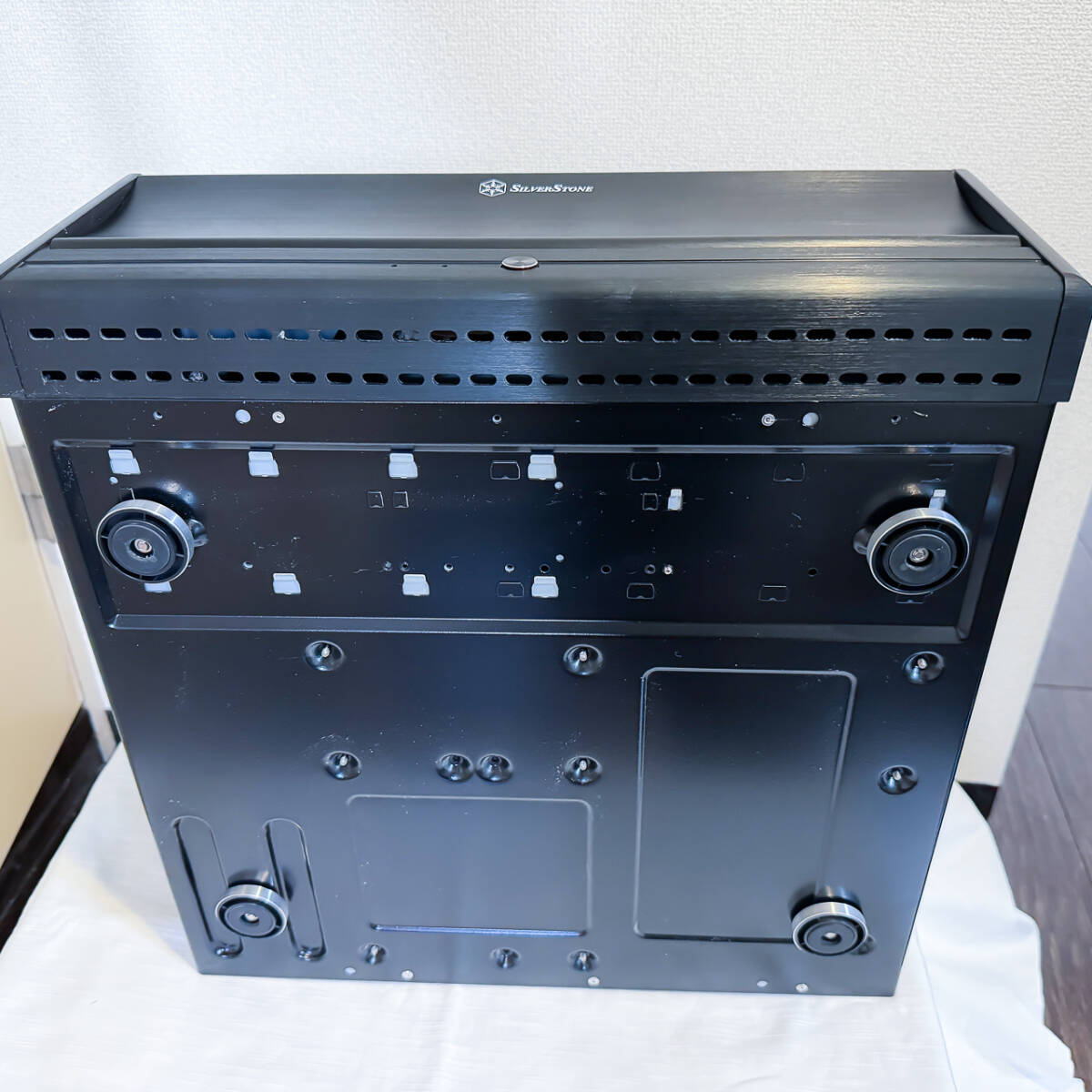 シルバーストーンのHTPC PCケース SST-LC13B Silverstone_画像10