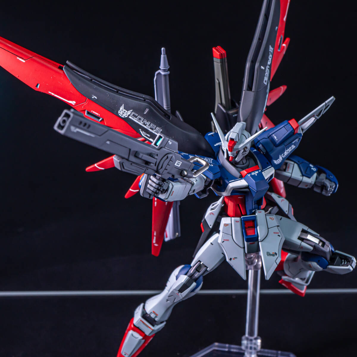 HGCE デスティニーガンダム Spec.2 徹底改修塗装済み完成品 1/144 スペック２ 機動戦士ガンダムSEED FREEDOM オークション落札品の画像4