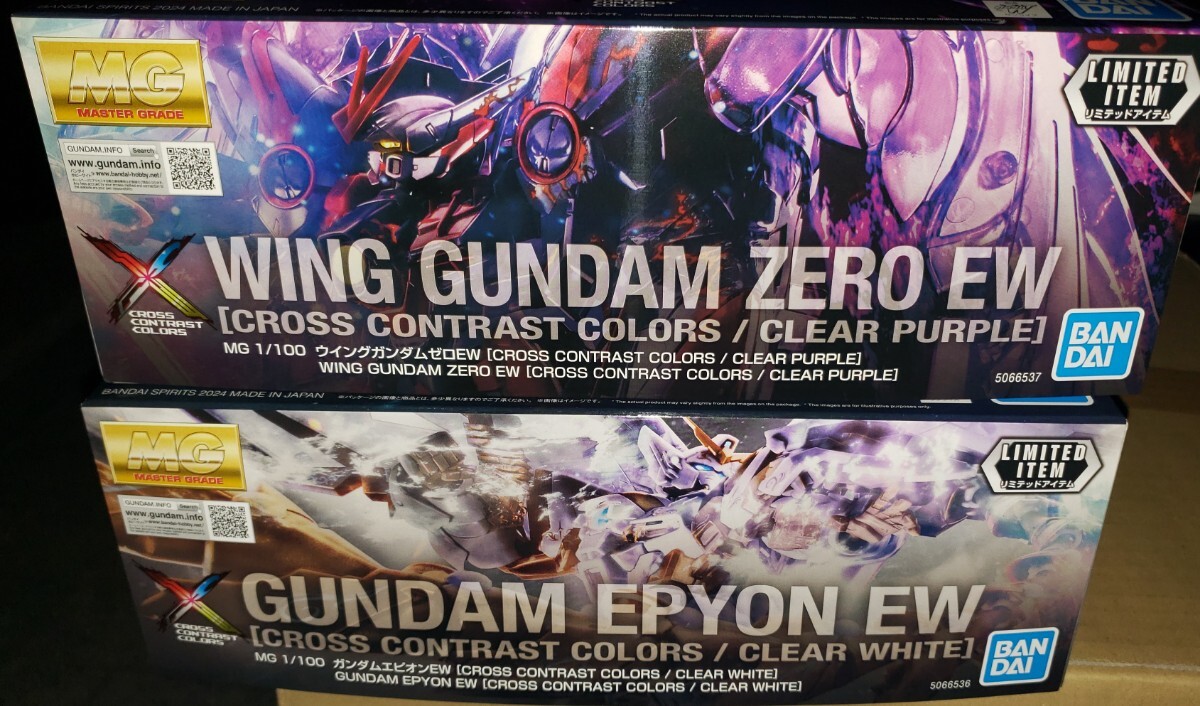 新品未組立2種セット MG1/100 ウイングガンダムゼロEW[CROSS CONTRAST COLORS / CLEAR PURPLE] ガンダムエピオンEW [CROSS CONTRAST COLORS_画像2