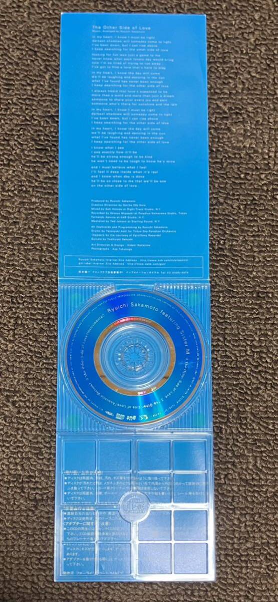 坂本龍一 featuring Sister M / The Other Side of Love ( 8cm CD )_画像3