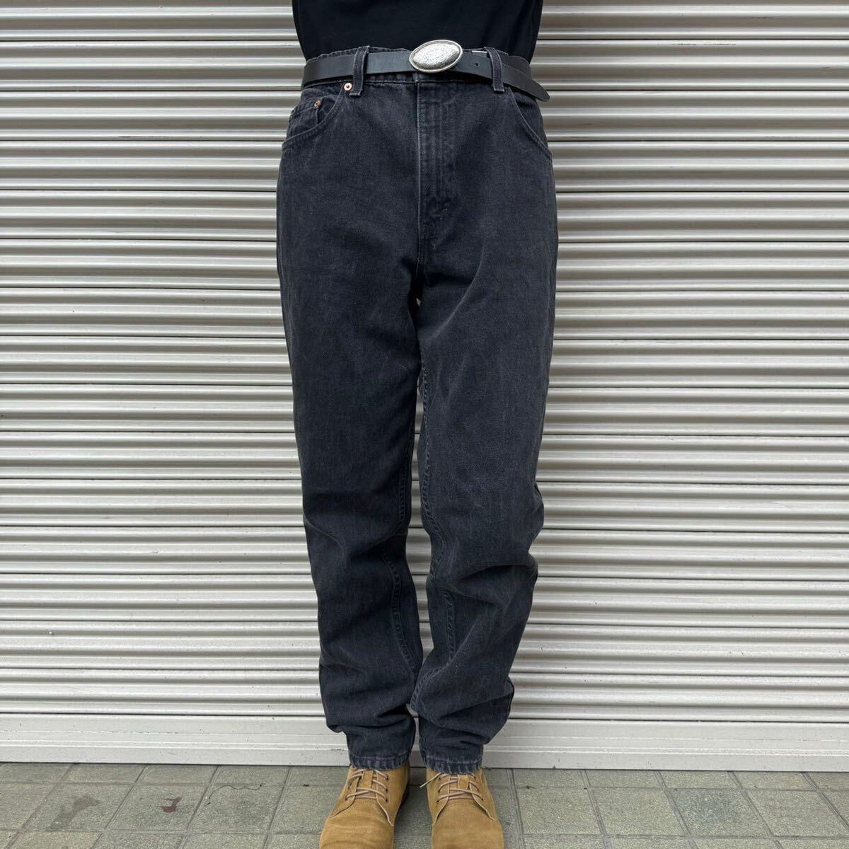 90s Levis リーバイス 551 テーパード 後染め ブラック デニム パンツ ヴィンテージ Black Denim オールド ジーンズ 黒 12 L 76cm_画像1