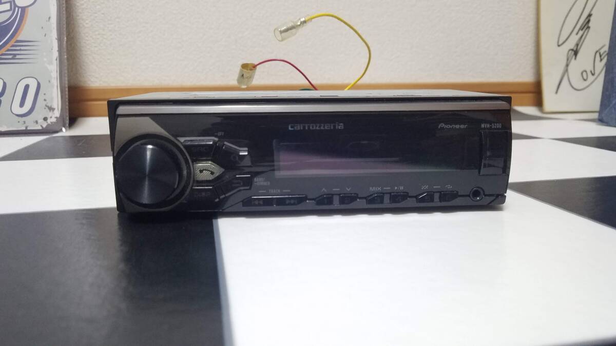 CD/USB/Bluetooth/チューナー メインユニット MVH-5200 Pioneer_画像1