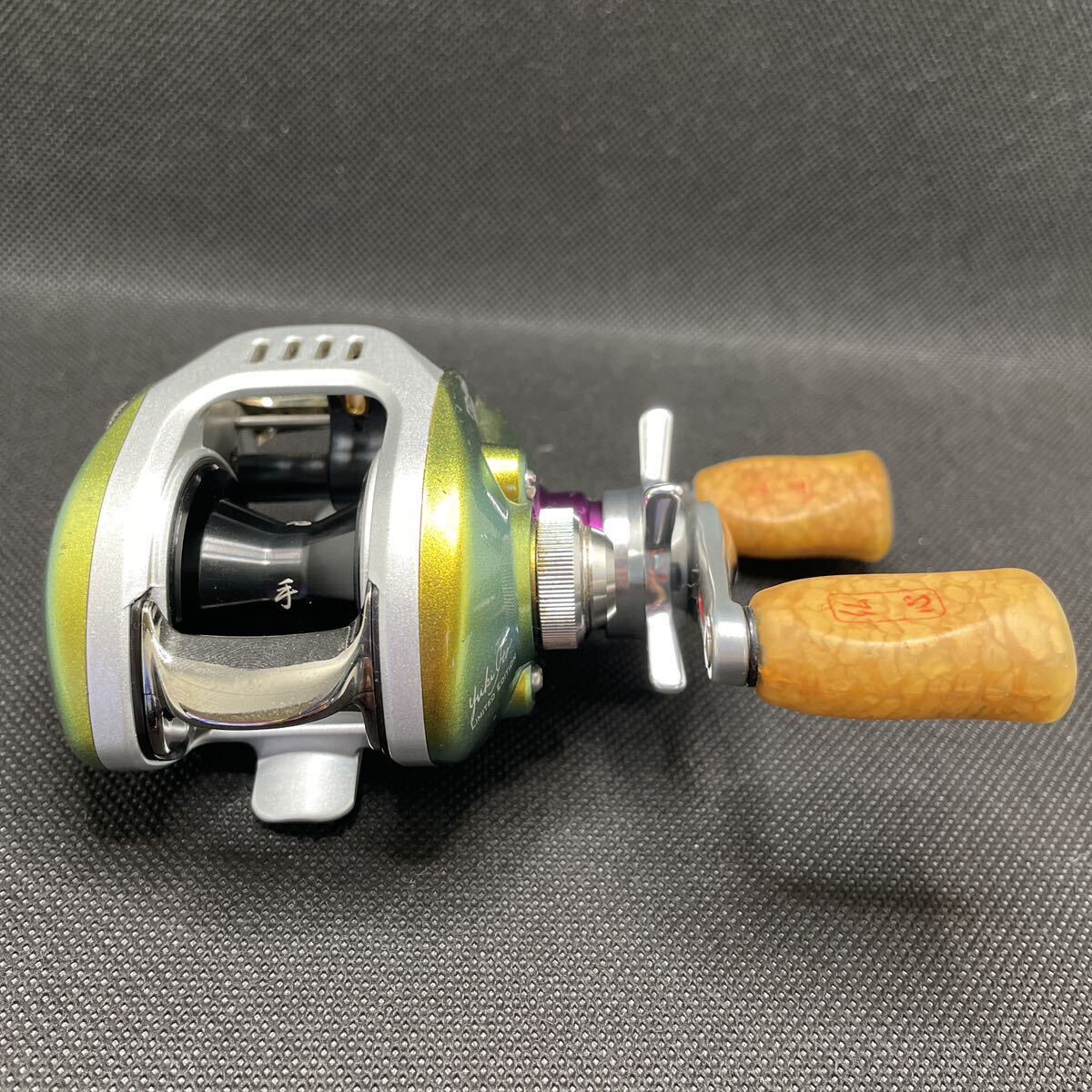 ダイワ×メガバス TD-ito 103M 右 グローブライド DAIWA Megabass ダイワ×メガバス TD-ito 103M 右 グローブライド DAIWA Megabass