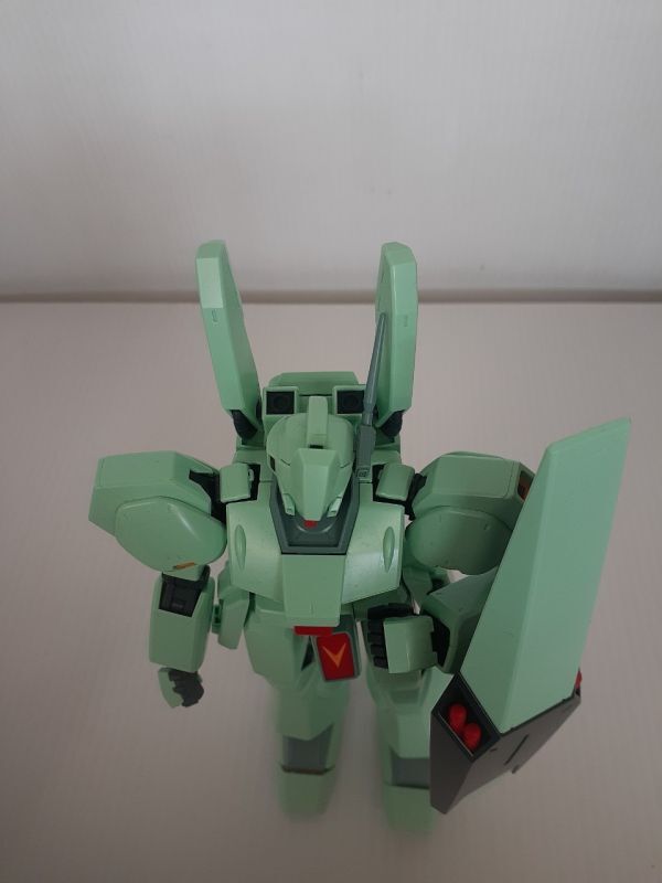 SZ104-0311-68 【中古】 MG ジェガン 現状品 組立済 プラモデル ガンダム_画像5