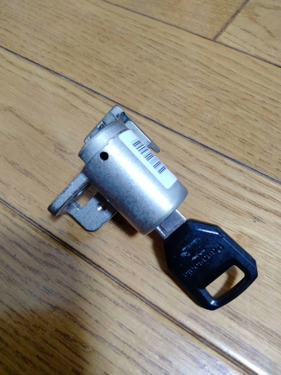 パナソニック電動アシスト自転車 バッテリー鍵 シリンダー鍵 パナソニック電動アシスト自転車 バッテリー鍵 シリンダー鍵