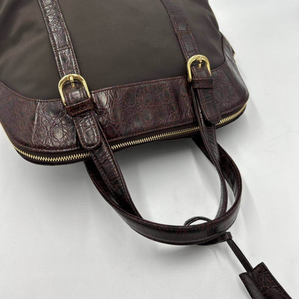 A @ 洗礼されたデザイン '高級感溢れる' LEILIAN レリアン LEATHER 切り替え トートバッグ 手提げ鞄 ハンドバッグ 婦人鞄 レディース 茶系の画像6