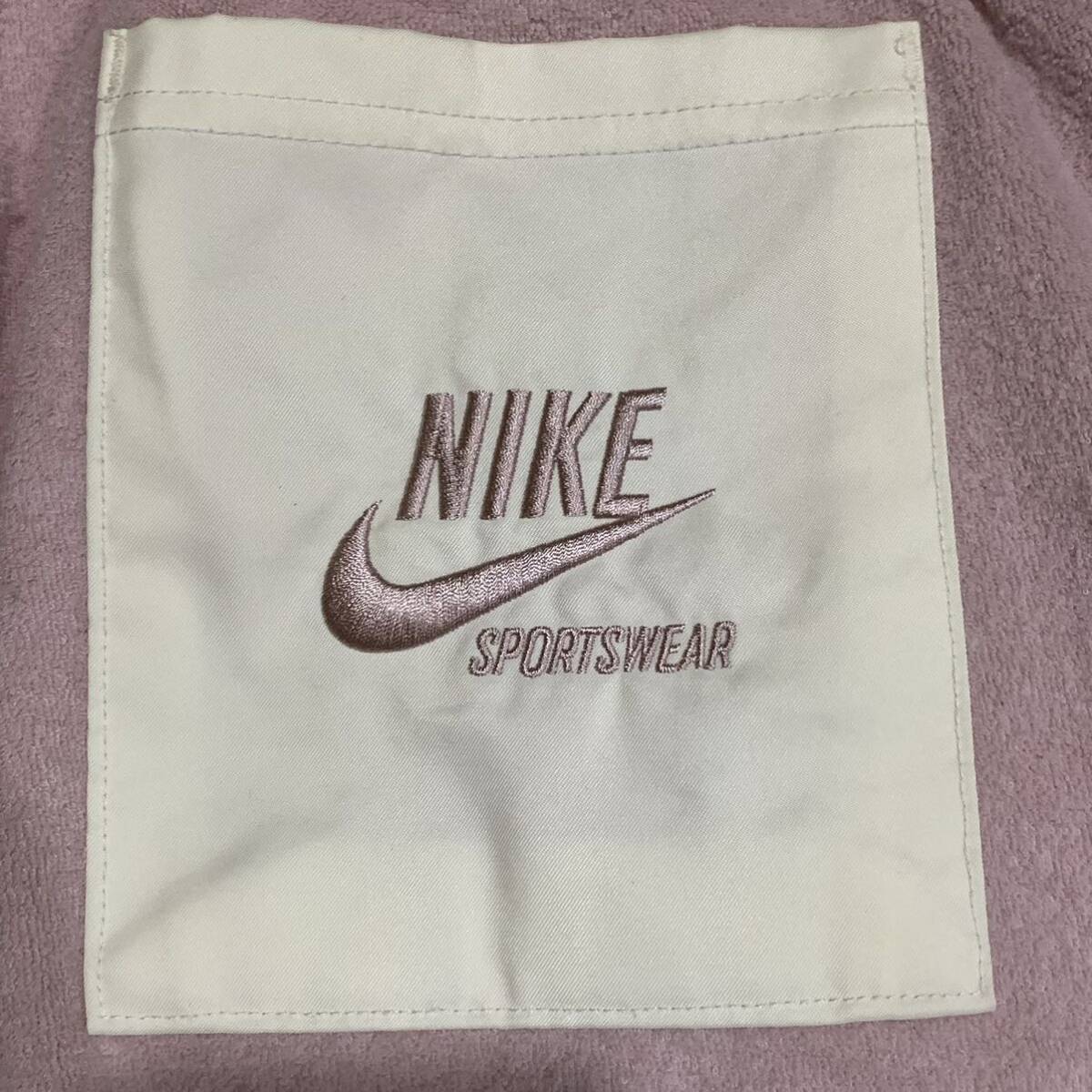 OO ▼ 洗練されたデザイン!! '履き心地抜群' NIKE ナイキ 異素材切り替え ロゴ刺繍 ウエストゴム イージーパンツ size:M スポーツウェア _画像5