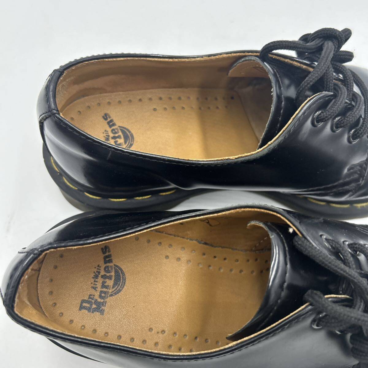 I @ 履き心地抜群 '人気 イエローステッチ' Dr.Martens ドクターマーチン LEATHER 3EYE レザー シューズ 革靴 UK5 24cm レディース 婦人靴の画像7