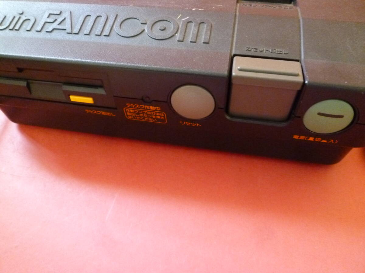 K-240326☆ジャンク　TWIN FAMICOM ツインファミコン ゲーム　本体　シャープ AN-505_画像3