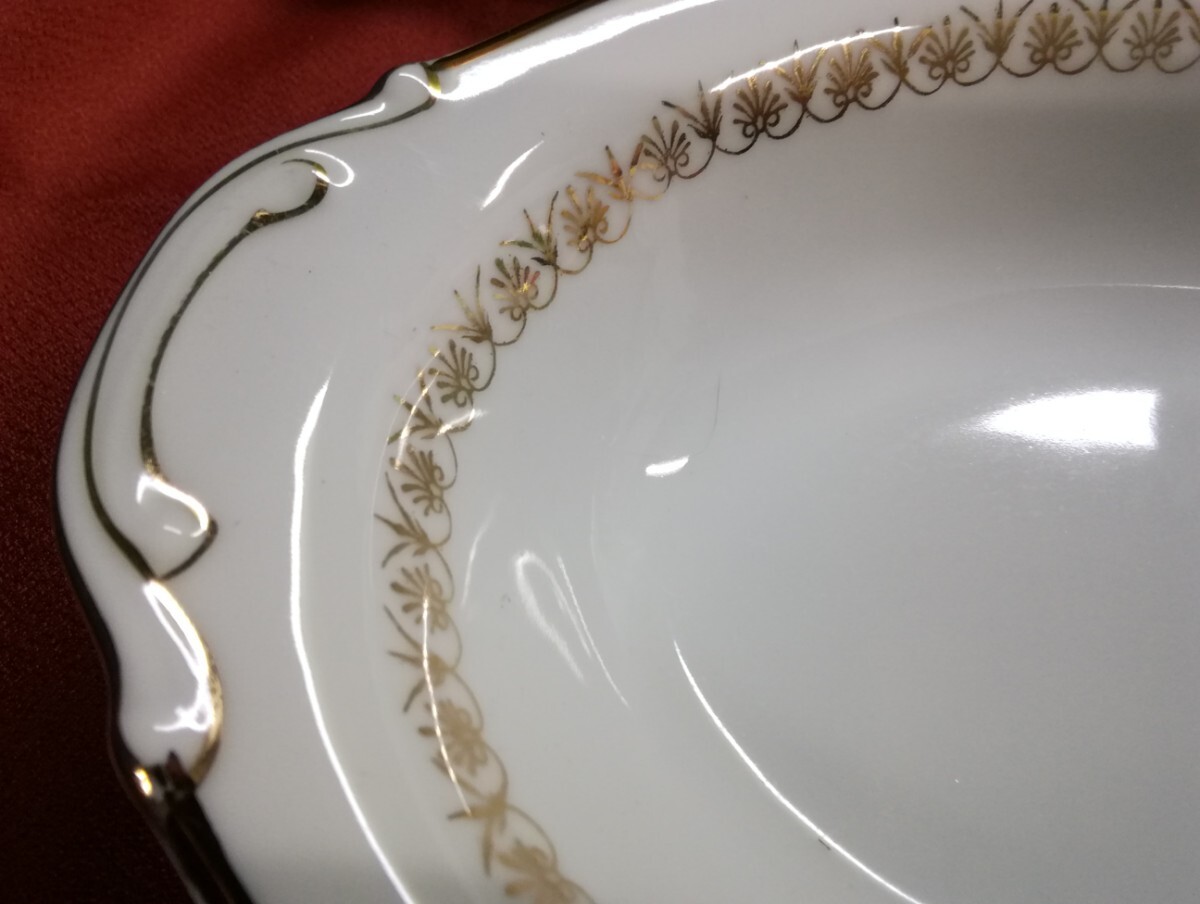 g_t T899 昭和レトロ　白磁．金縁 カレーパスタ皿5枚　昔純喫茶でカレーを頼むとこの皿でした。_画像5