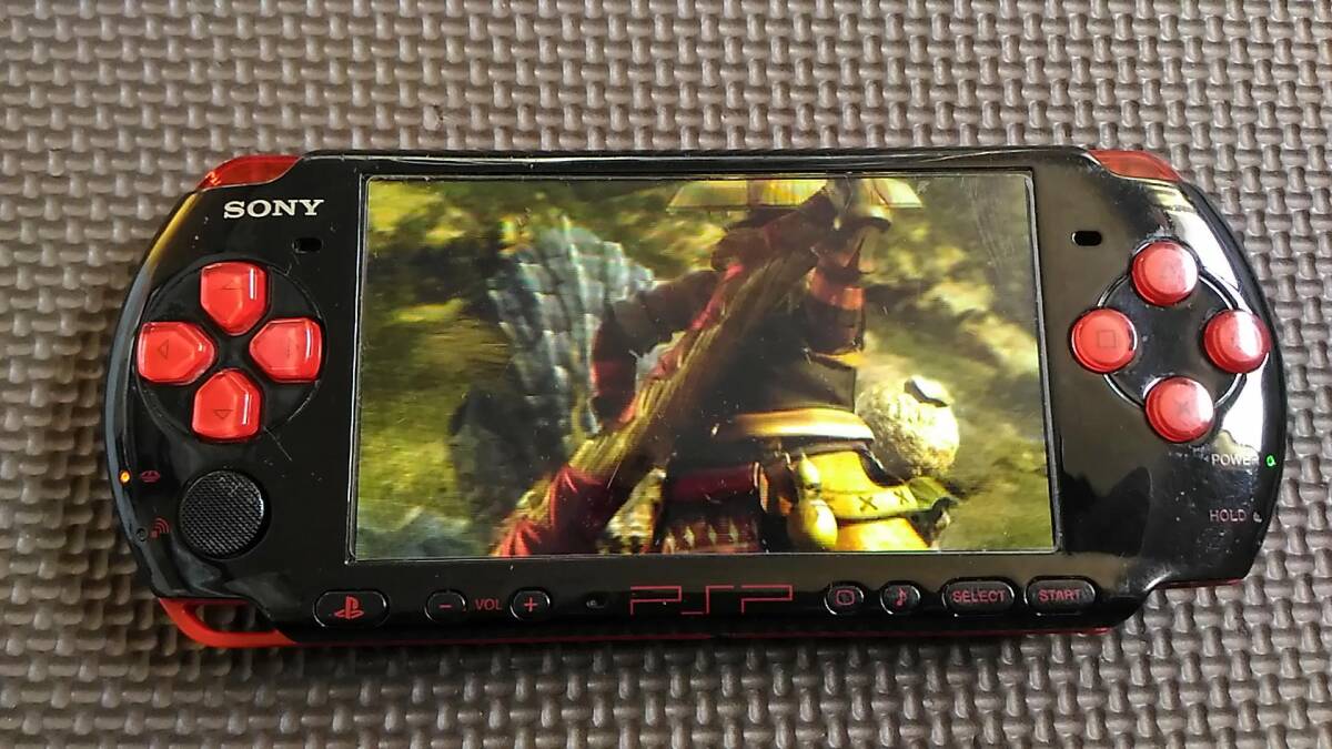 SONY PSP-3000 黒×赤 本体のみ バッテリーなし 一部難有り動作品の画像10