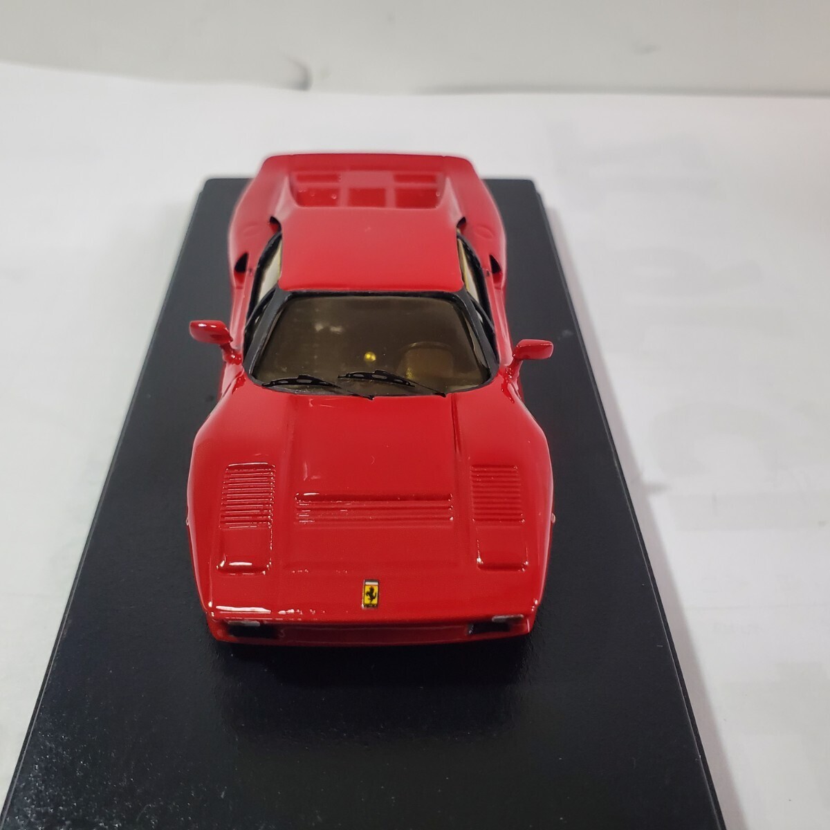 レジンキット 完成品 1 /43「Ferrari 288 GTO 赤」メーカー不明 未使用 の出品です。_画像7