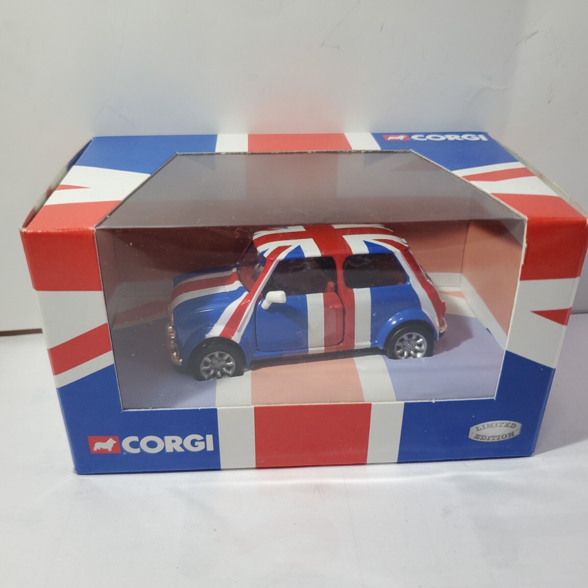 CORGI コーギー MINI MANIA 1/36「MIGHTY MINIS RACING 」と「MINI UNION JACK」2台セット 新品未使用 180_画像3