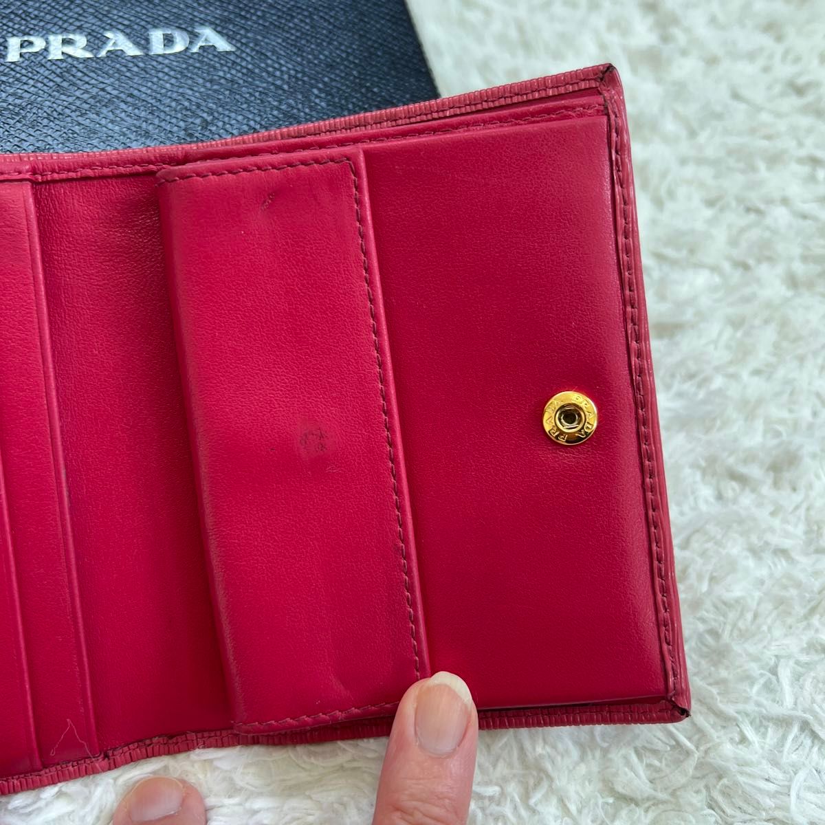 PRADA プラダ サフィアーノレザー 二つ折り財布 財布 ピンク系