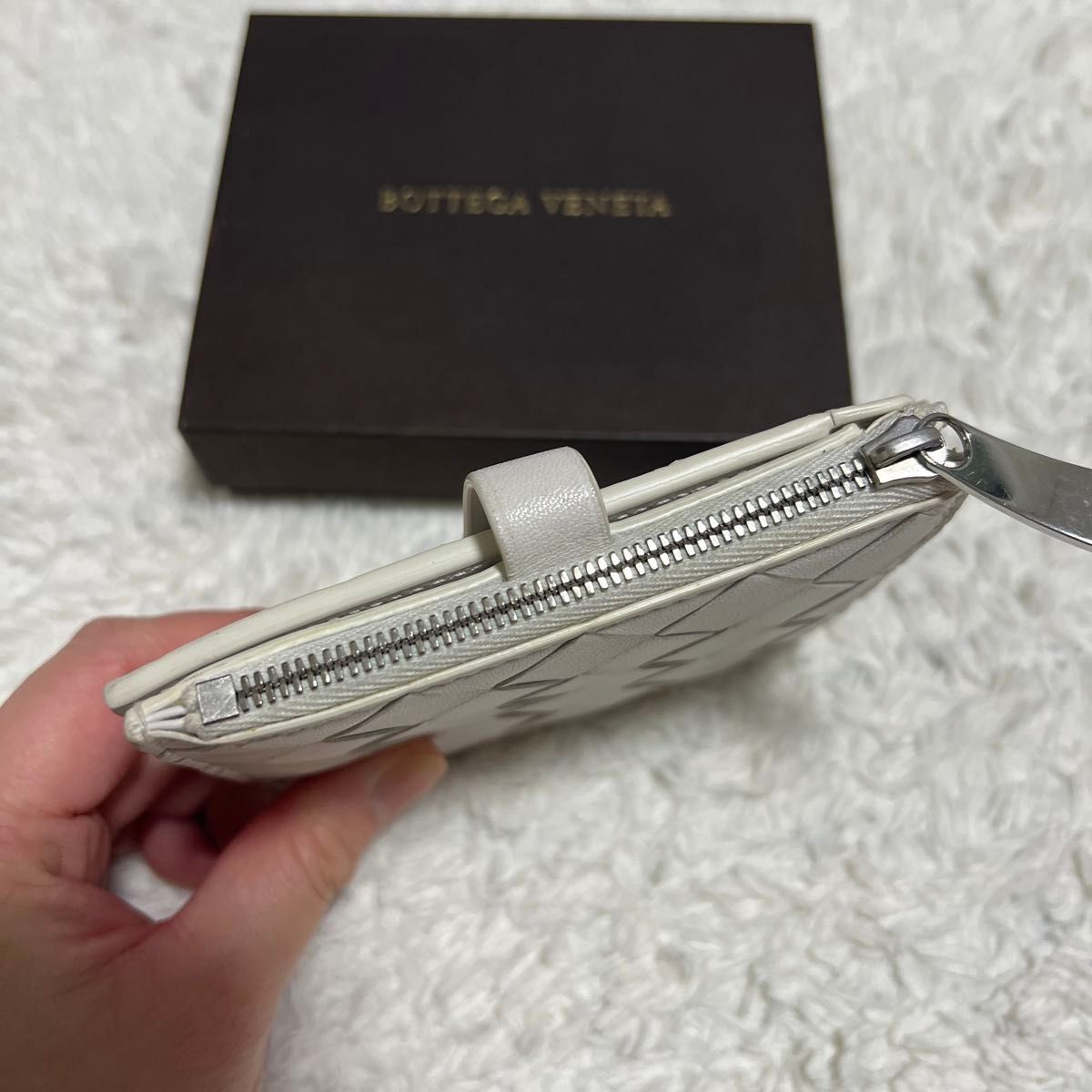 BOTTEGA VENETAボッテガヴェネタ　マキシイントレチャート 二つ折り財布